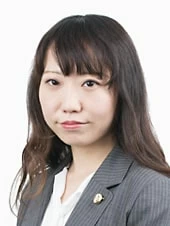 久保 麻衣子